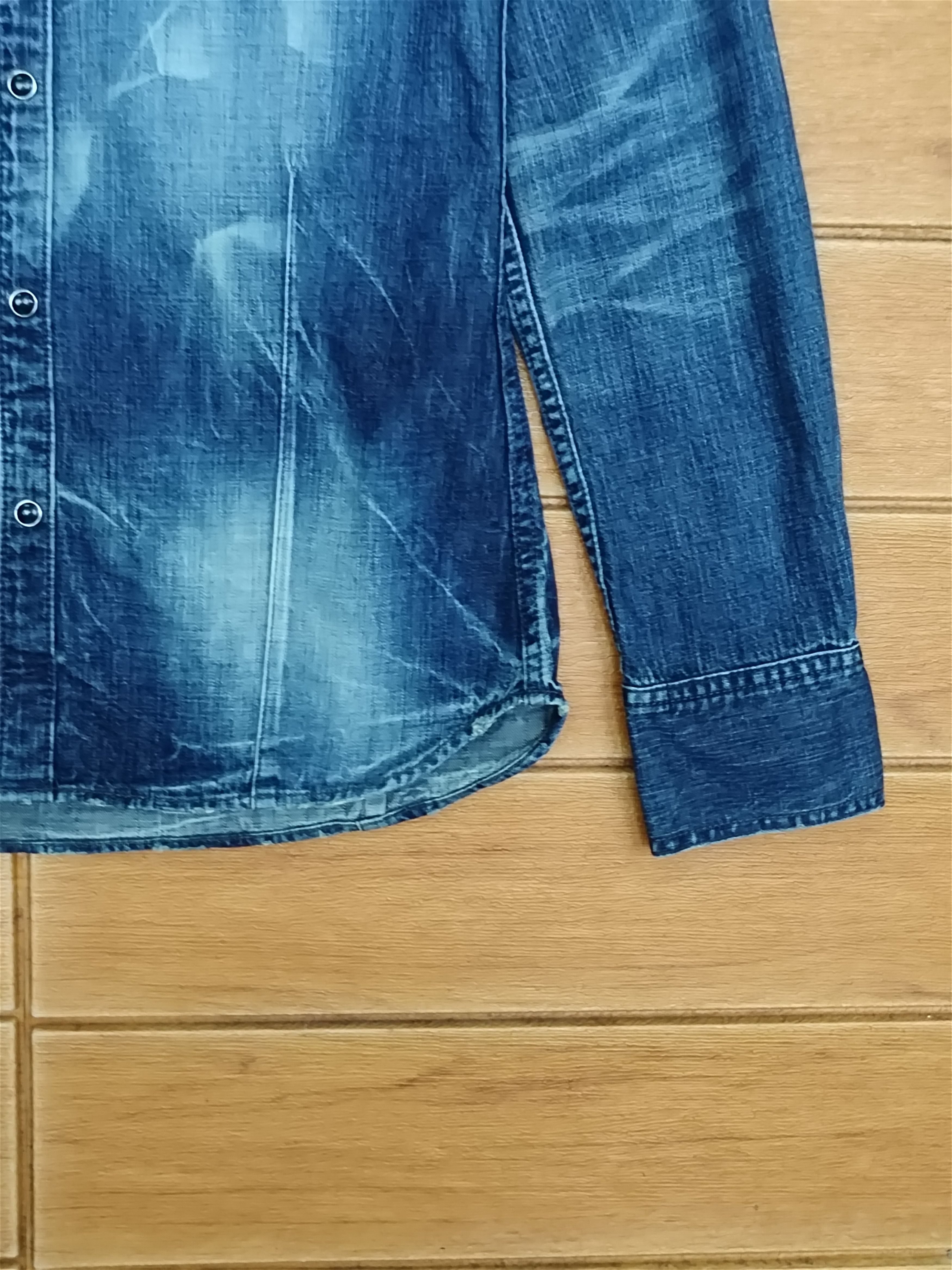 CIVARIZE 🇯🇵 Civarize Snap Button Denim Shirt Nice Design Patina Size US S / EU 44-46 / 1 - 11 Thumbnail