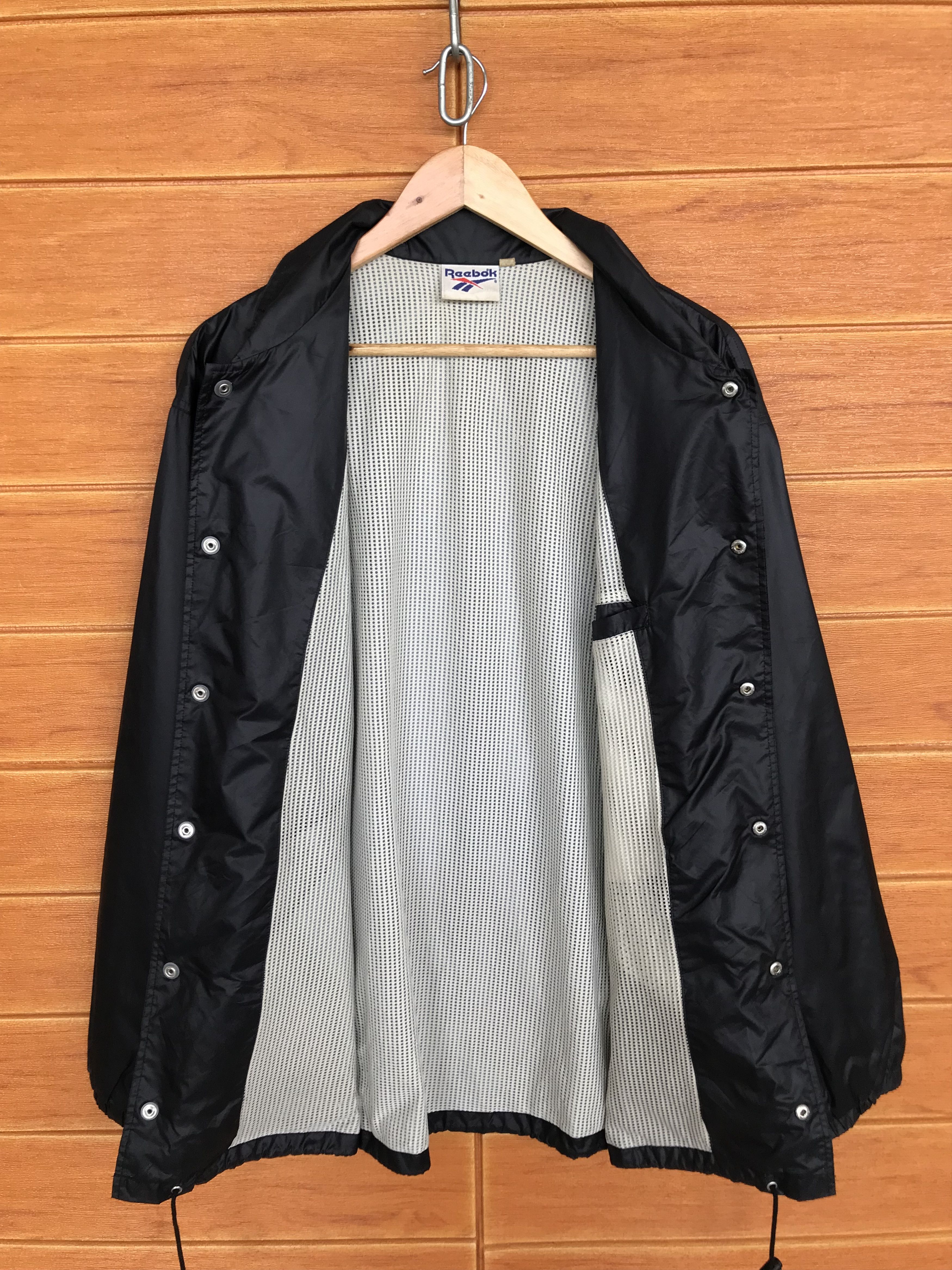 Reebok Vintage 90s REEBOX Windbreaker Jacket Size US L / EU 52-54 / 3 - 12 Thumbnail