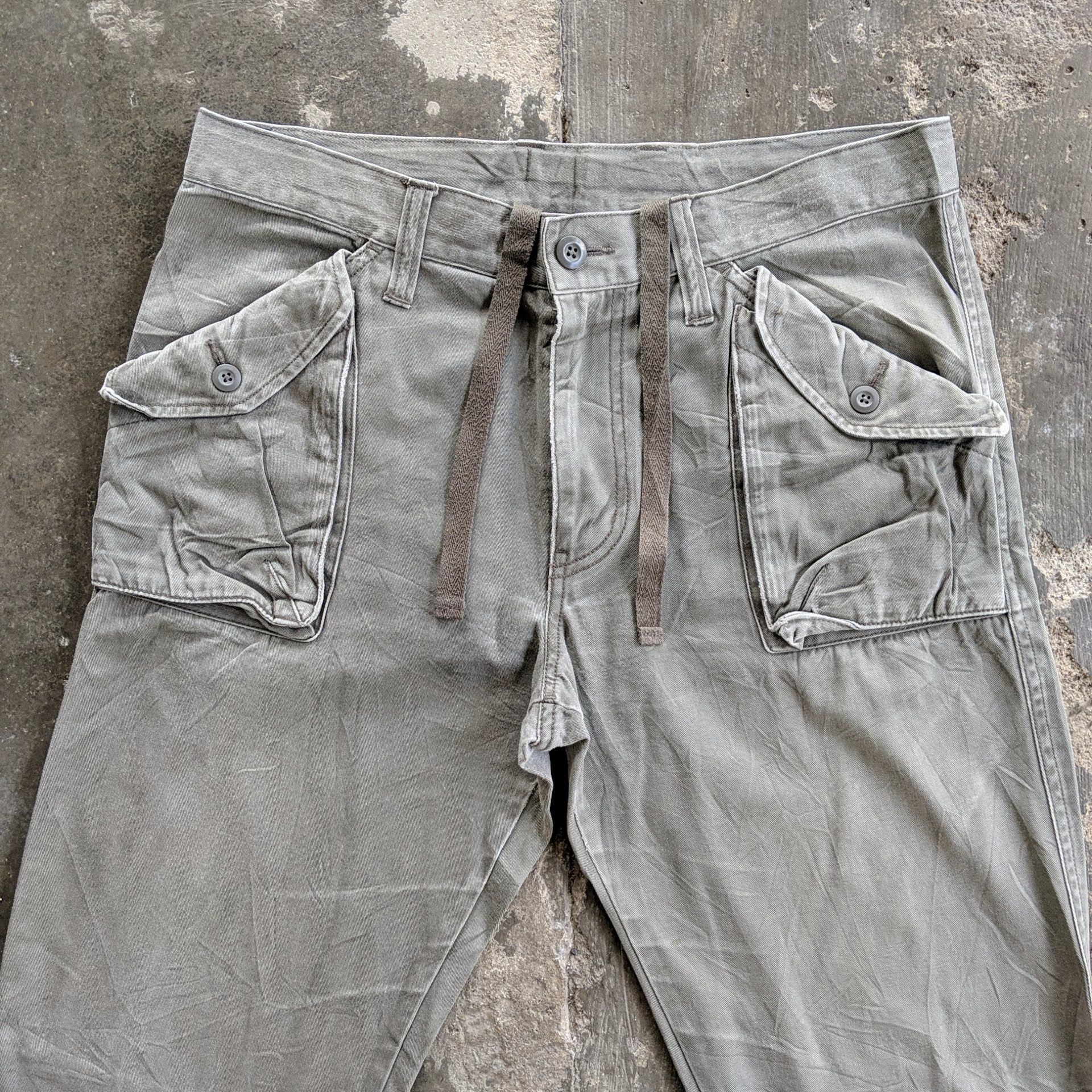 Japanese Brand Vintage Japanese Japan Multi Big Pocket Trousers Pants Size US 33 - 2 Thumbnail
