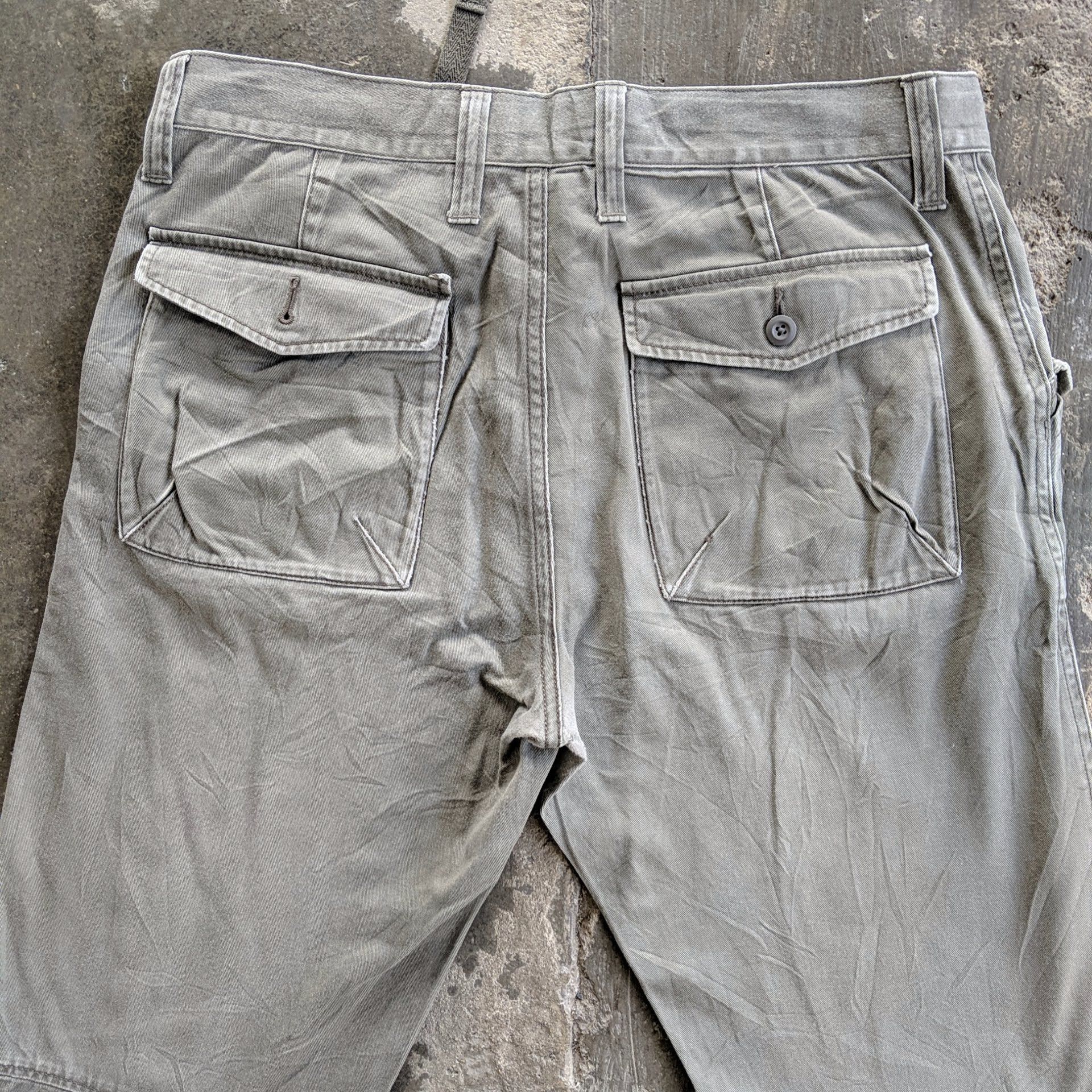 Japanese Brand Vintage Japanese Japan Multi Big Pocket Trousers Pants Size US 33 - 12 Thumbnail