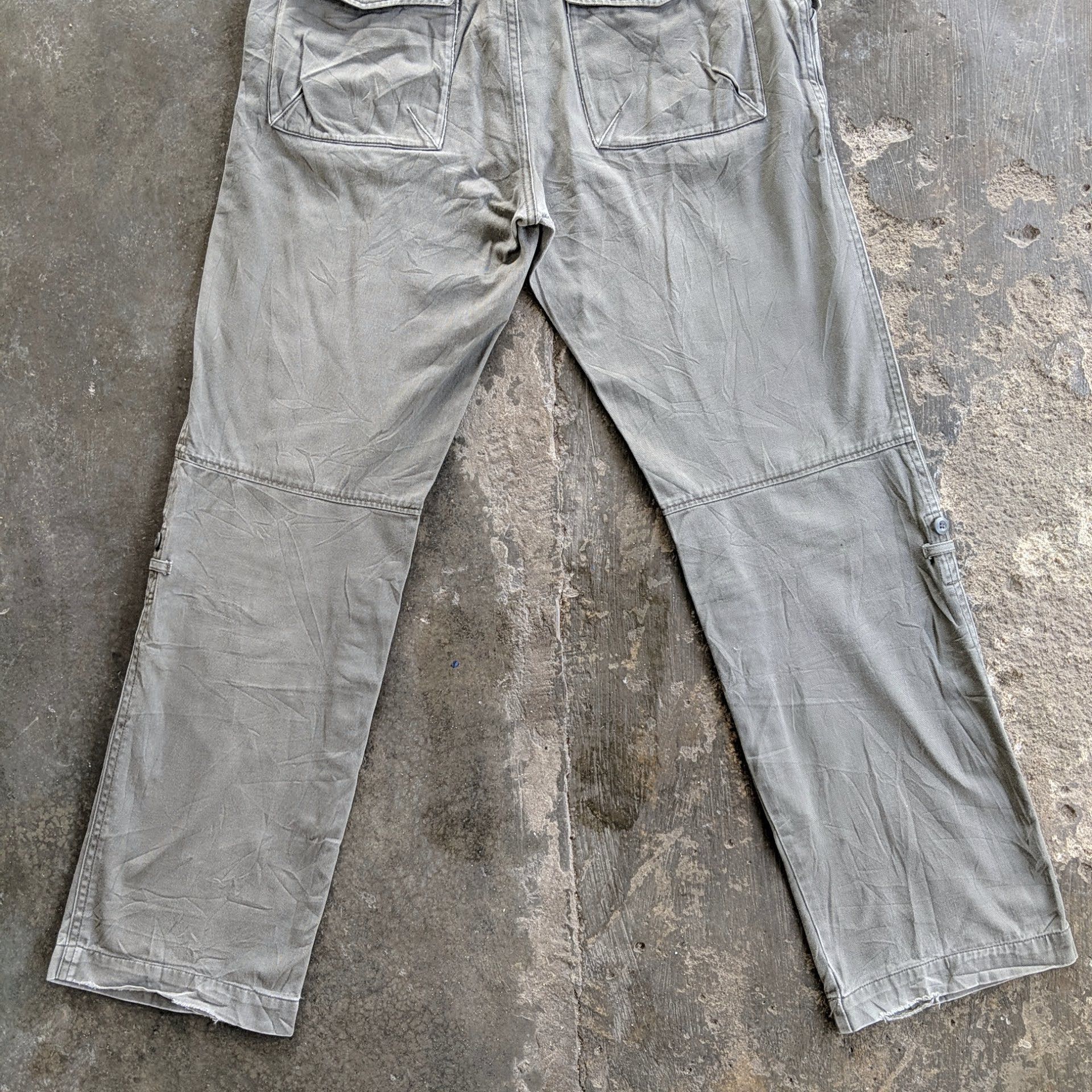 Japanese Brand Vintage Japanese Japan Multi Big Pocket Trousers Pants Size US 33 - 6 Thumbnail