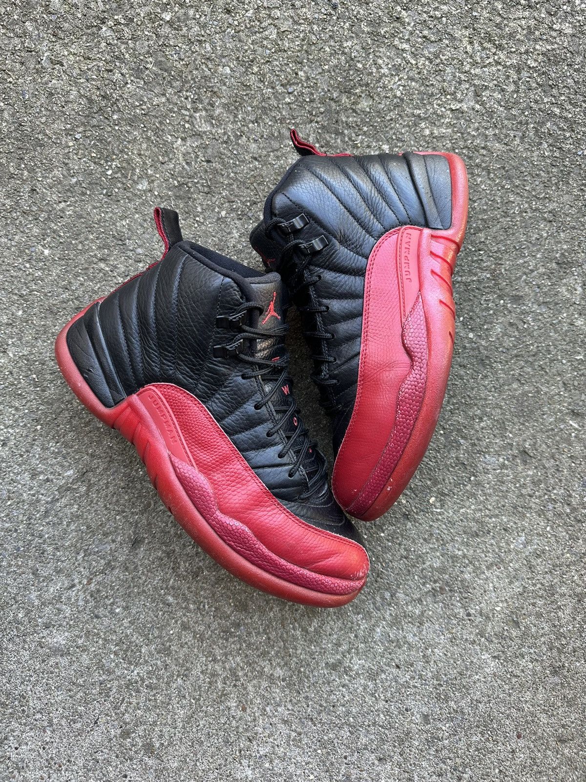 Jordan Brand × Nike Air Jordan Retro 12 Flu Game 2016 size 8.5 Size US 8.5 / EU 41-42 - 1 Thumbnail