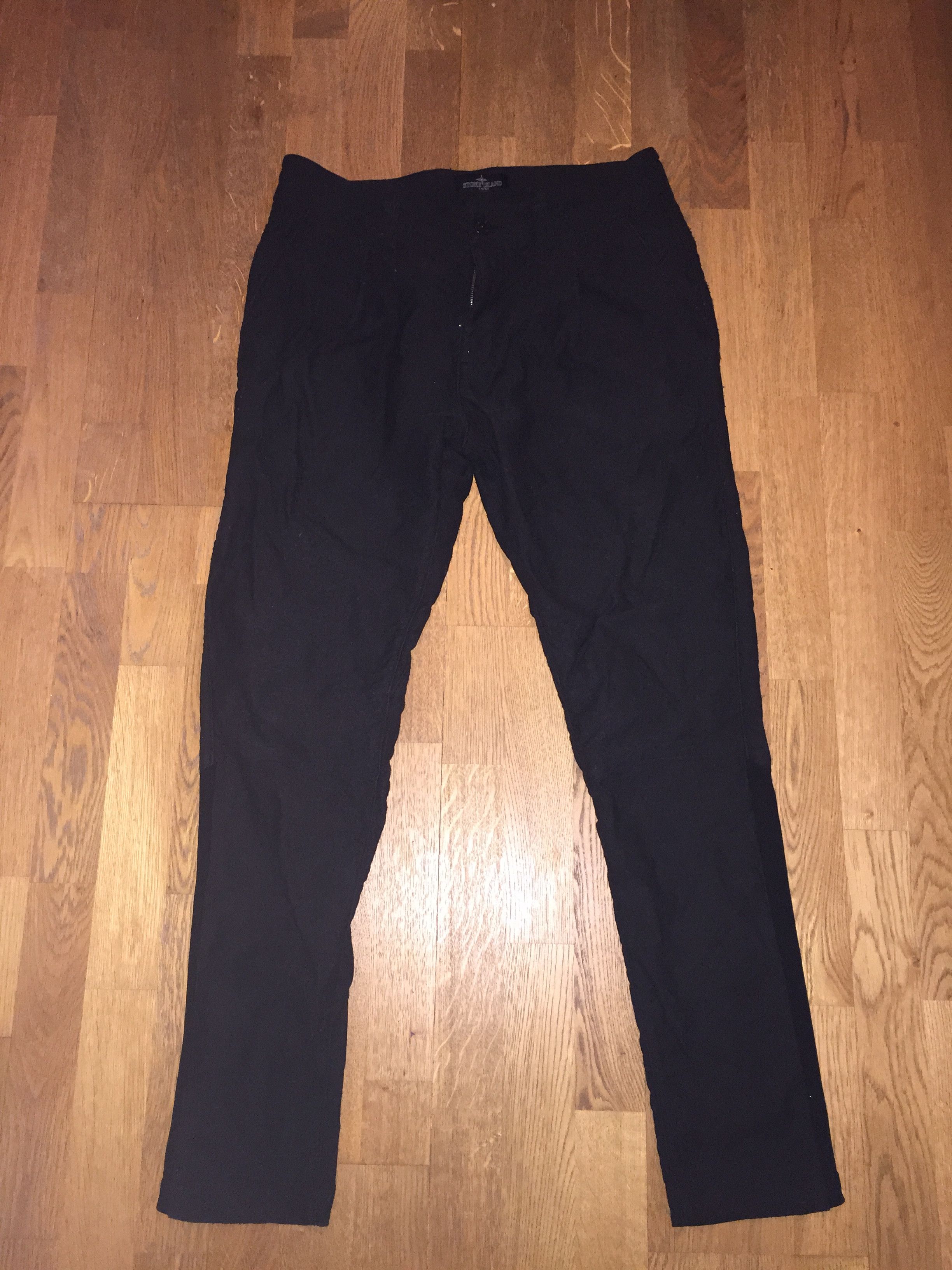 Narrow Pleated pant