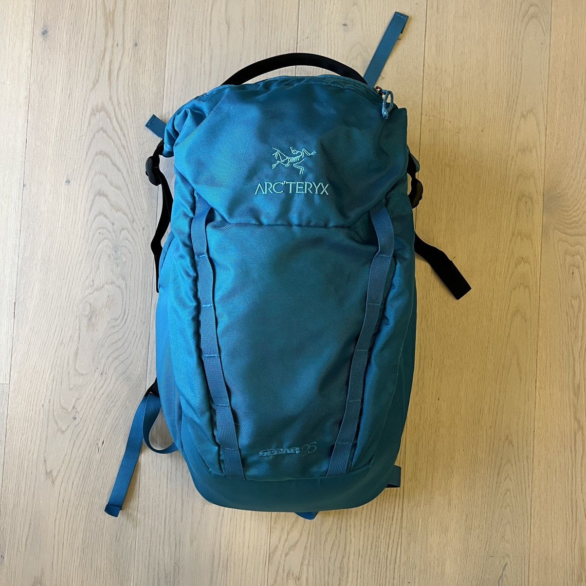 Arc'teryx × Streetwear Arcteryx Spear 25 | Grailed