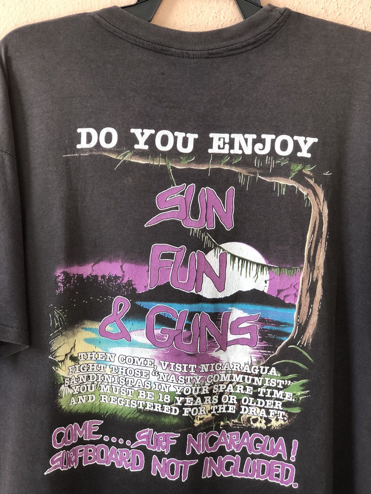 Band Tees Vintage 90s Sacred Reich Thrash Metal Band Tee Size US XL / EU 56 / 4 - 9 Thumbnail
