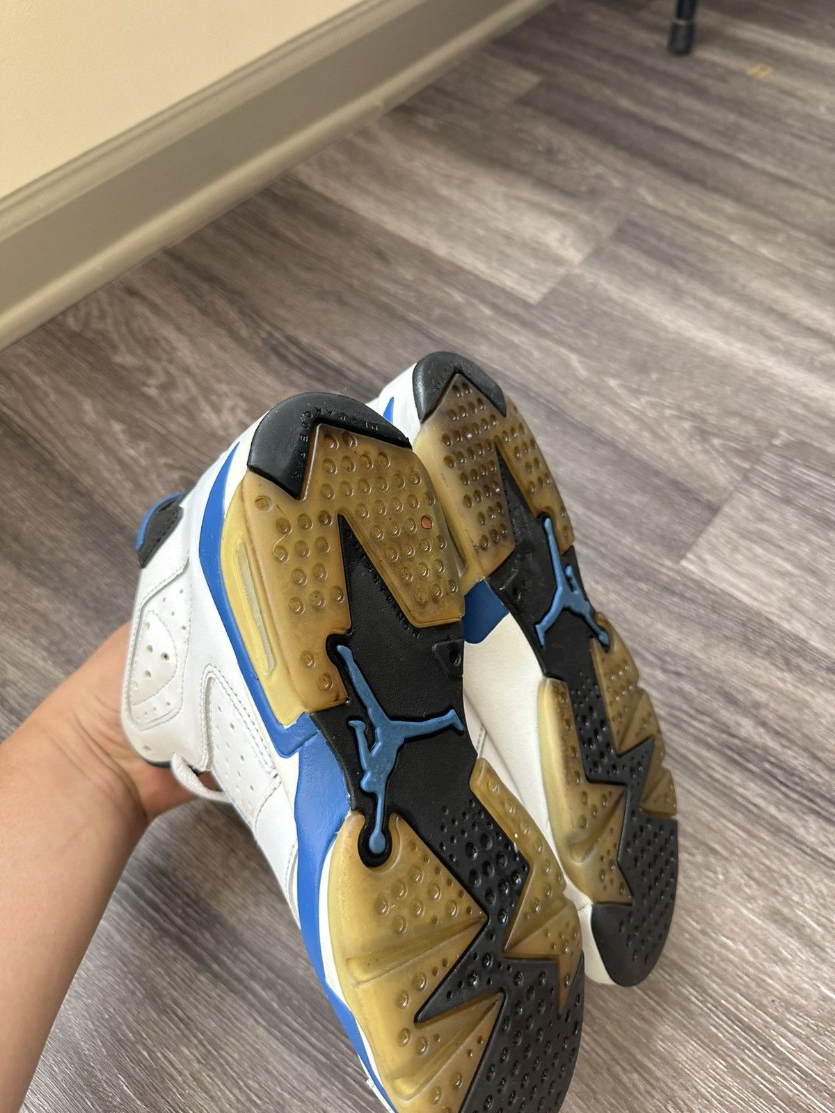 Jordan Brand AJ6 Air Jordan 6 Retro Sport Blue (2014) GS Size 7Y or 8.5W Size US 7 / EU 40 - 8 Thumbnail