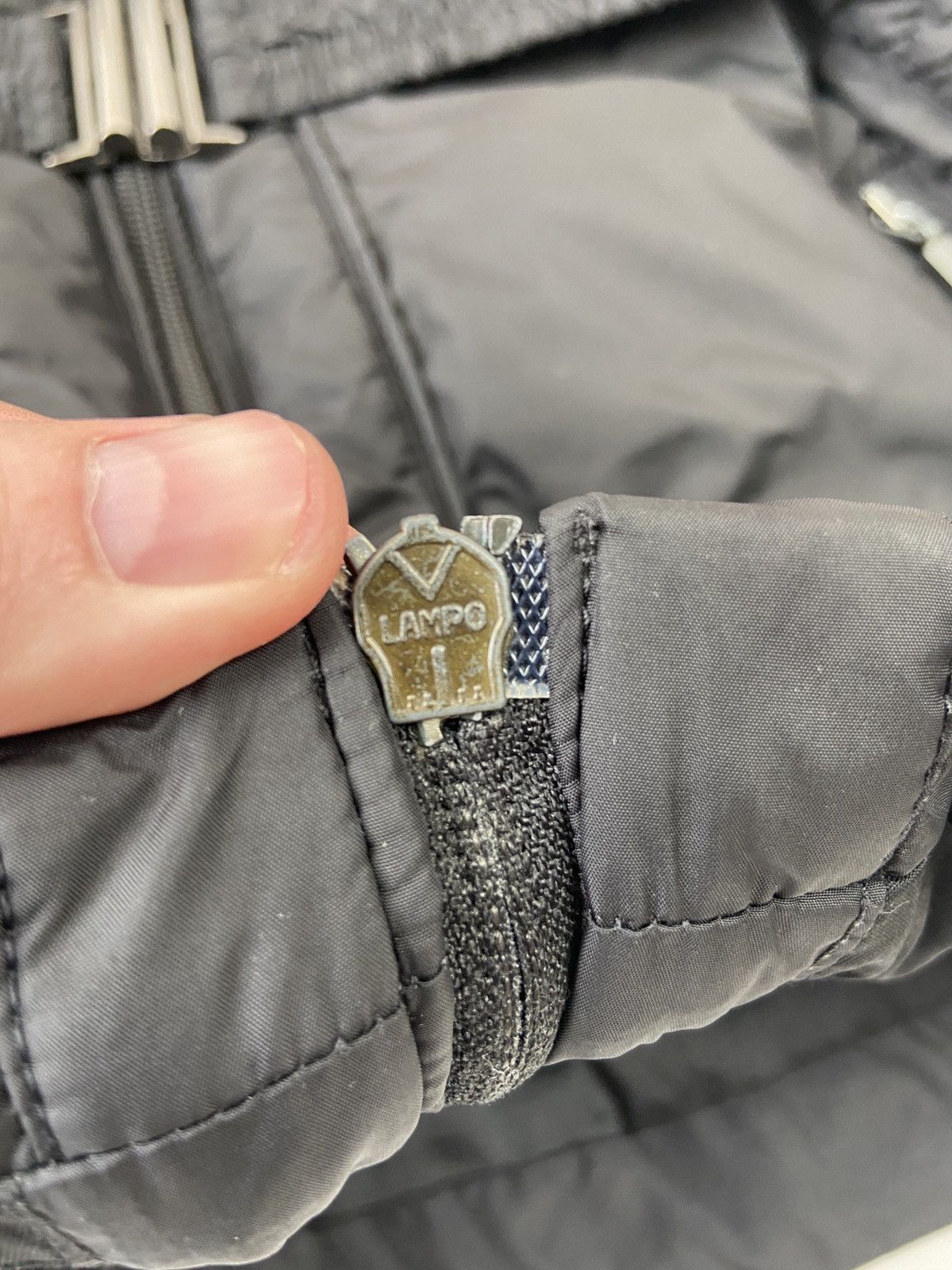 Moncler Vintage Moncler Maryland Down Puffer Jacket Size S / US 4 / IT 40 - 16 Thumbnail
