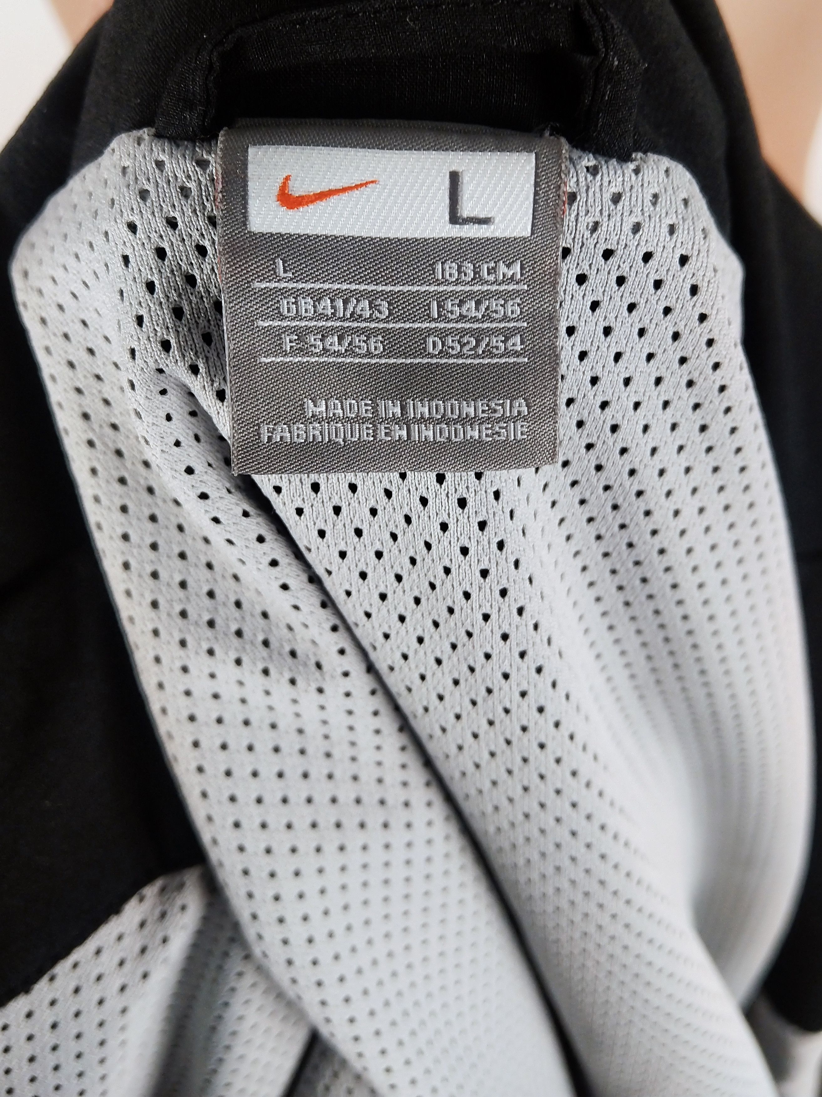 Nike Nike vintage two tone men's track jacket, windbreaker Size US XL / EU 56 / 4 - 12 Thumbnail