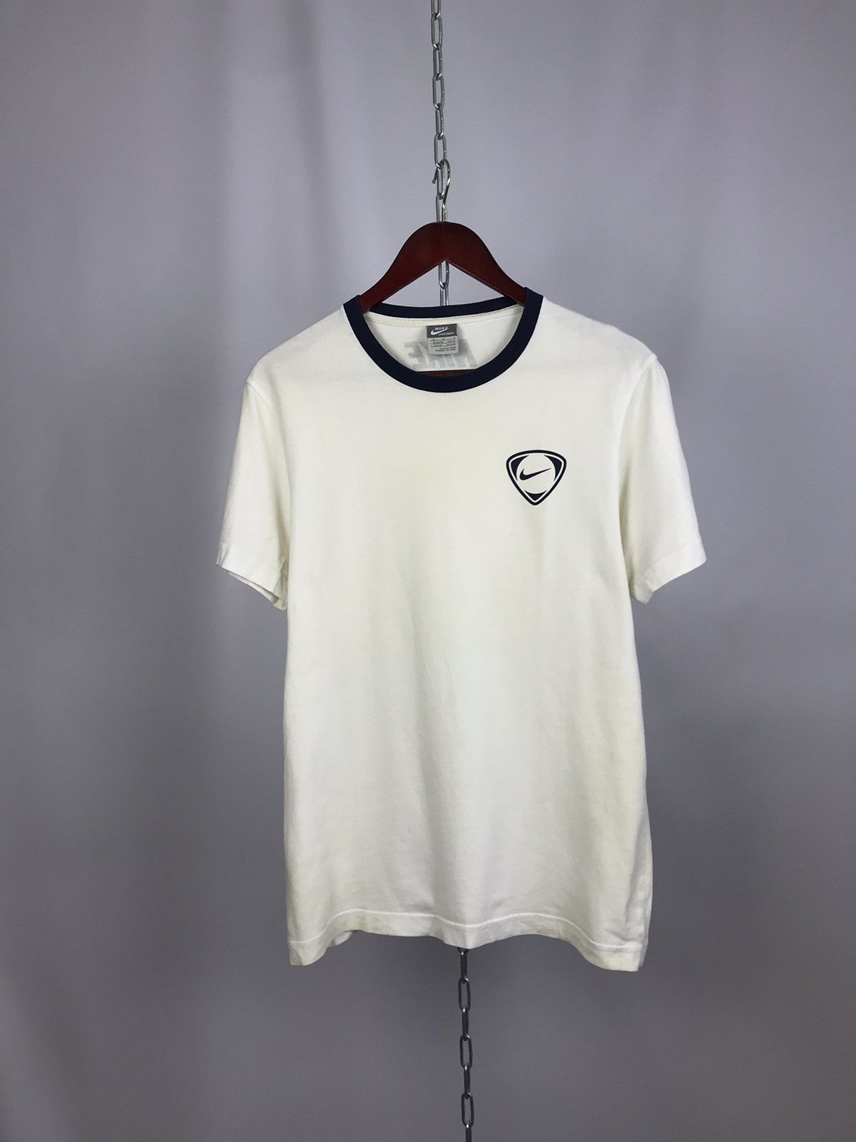 Nike Nike swoosh streetwear sportwear tee Size US M / EU 48-50 / 2 - 1 Thumbnail