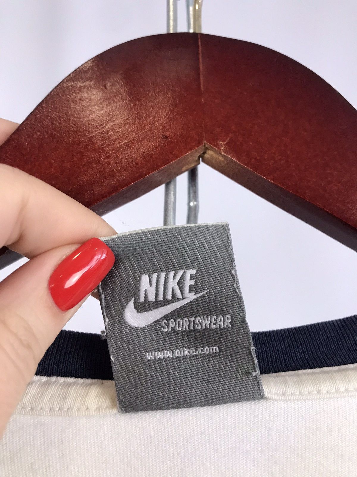 Nike Nike swoosh streetwear sportwear tee Size US M / EU 48-50 / 2 - 4 Thumbnail