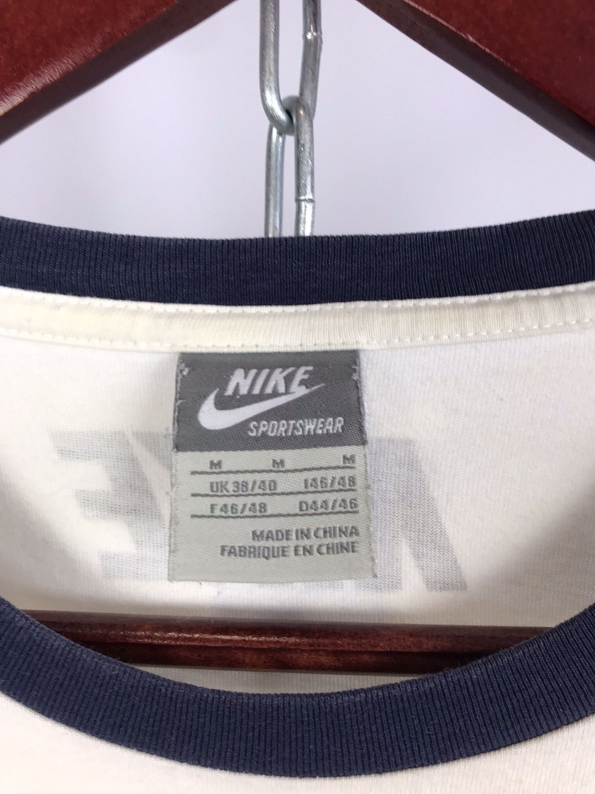 Nike Nike swoosh streetwear sportwear tee Size US M / EU 48-50 / 2 - 3 Thumbnail