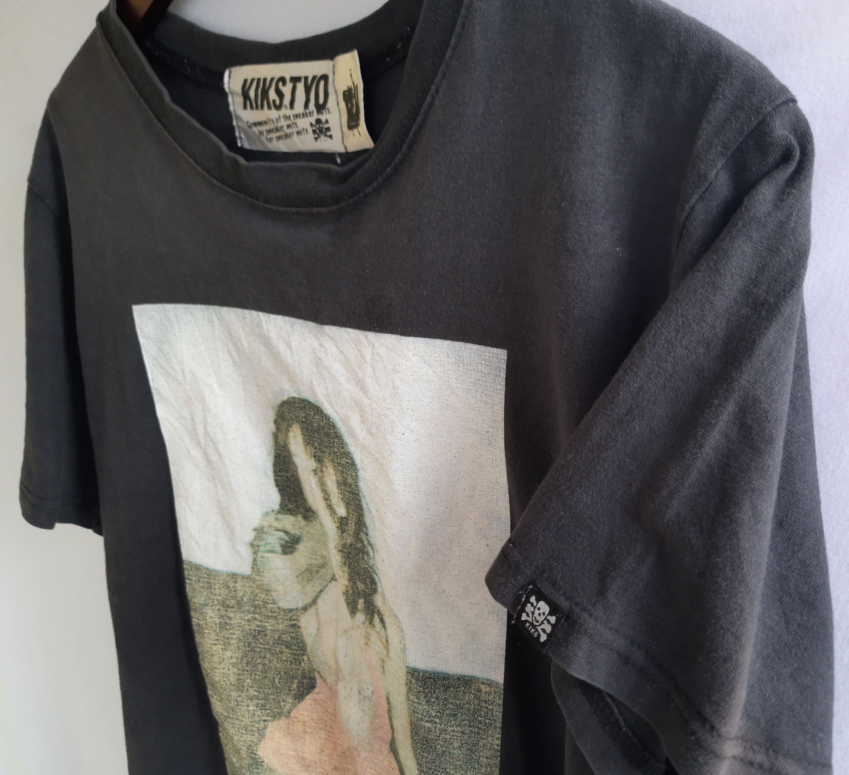 KIKS TYO Kiks Tyo Sneakers Nuts T-Shirts Size US M / EU 48-50 / 2 - 6 Thumbnail