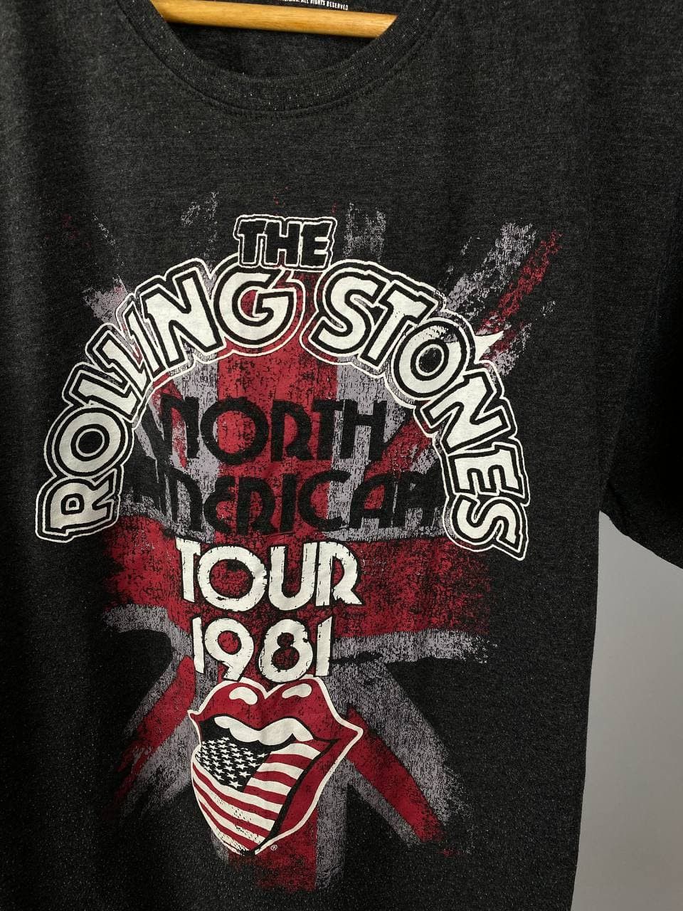 The Rolling Stones The Rolling Stones rock band tee T-shirt Tour tee Size M Size US M / EU 48-50 / 2 - 3 Thumbnail