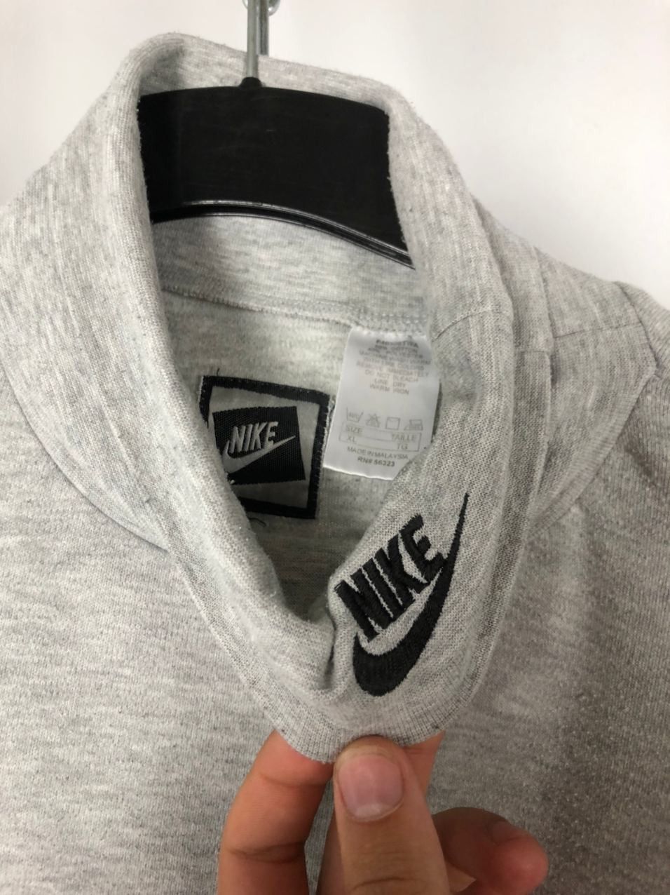 Nike Men’s Nike golf long sleeve vintage grey size XL Size US XL / EU 56 / 4 - 3 Thumbnail