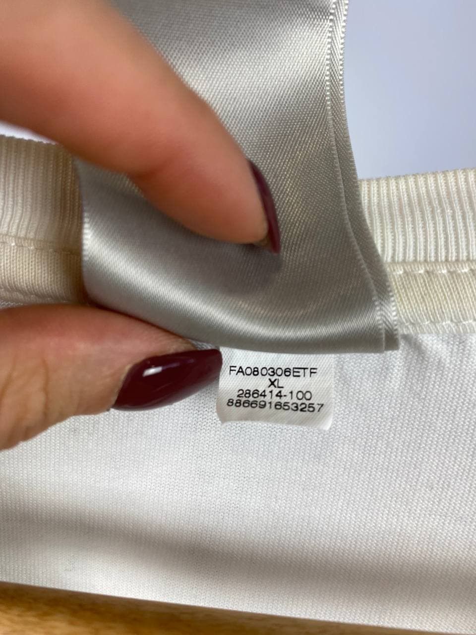 Nike × Vintage Nike vintage T-shirt streetwear white size XL Size US XL / EU 56 / 4 - 5 Thumbnail