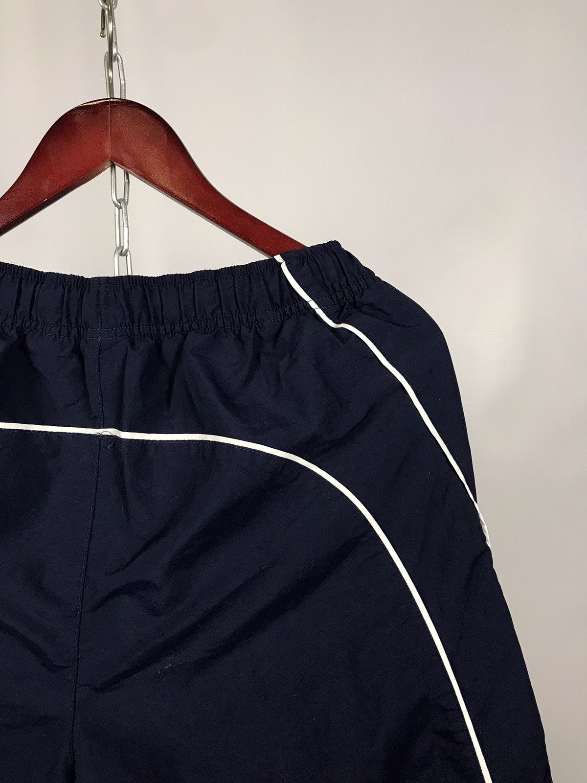 Nike Nike swoosh streetwear vintage shorts Size US 36 / EU 52 - 7 Thumbnail