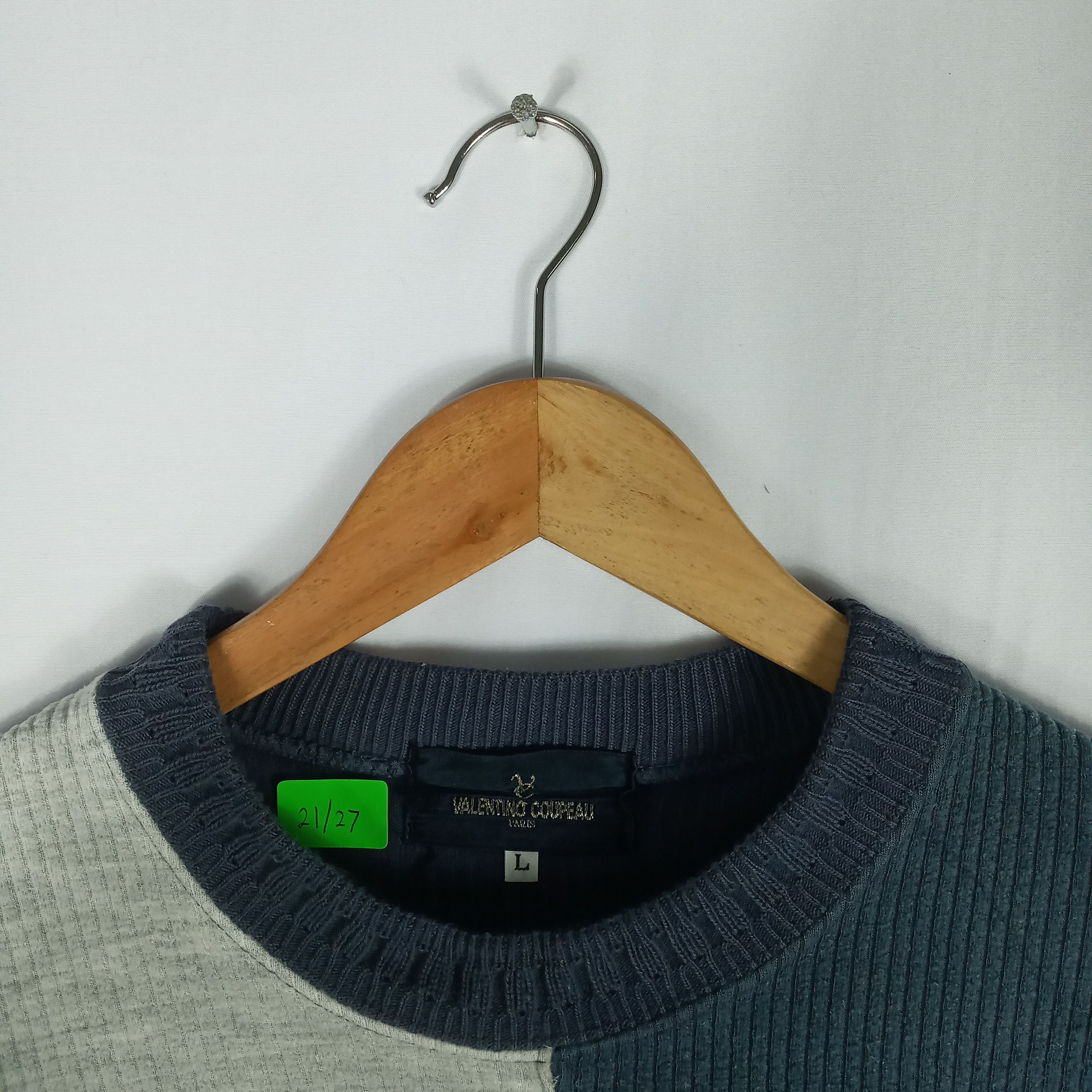 Other × Vintage Vintage Valentino Coupeau Embroidery Sweatshirts Size US S / EU 44-46 / 1 - 8 Thumbnail