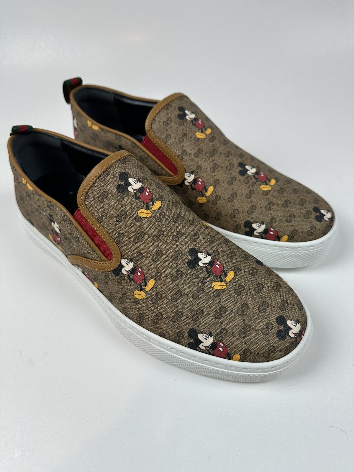 Disney × Gucci Gucci X Disney Mickey Mouse Slip-On Sneakers Size US 9 / EU 42 - 2 Thumbnail
