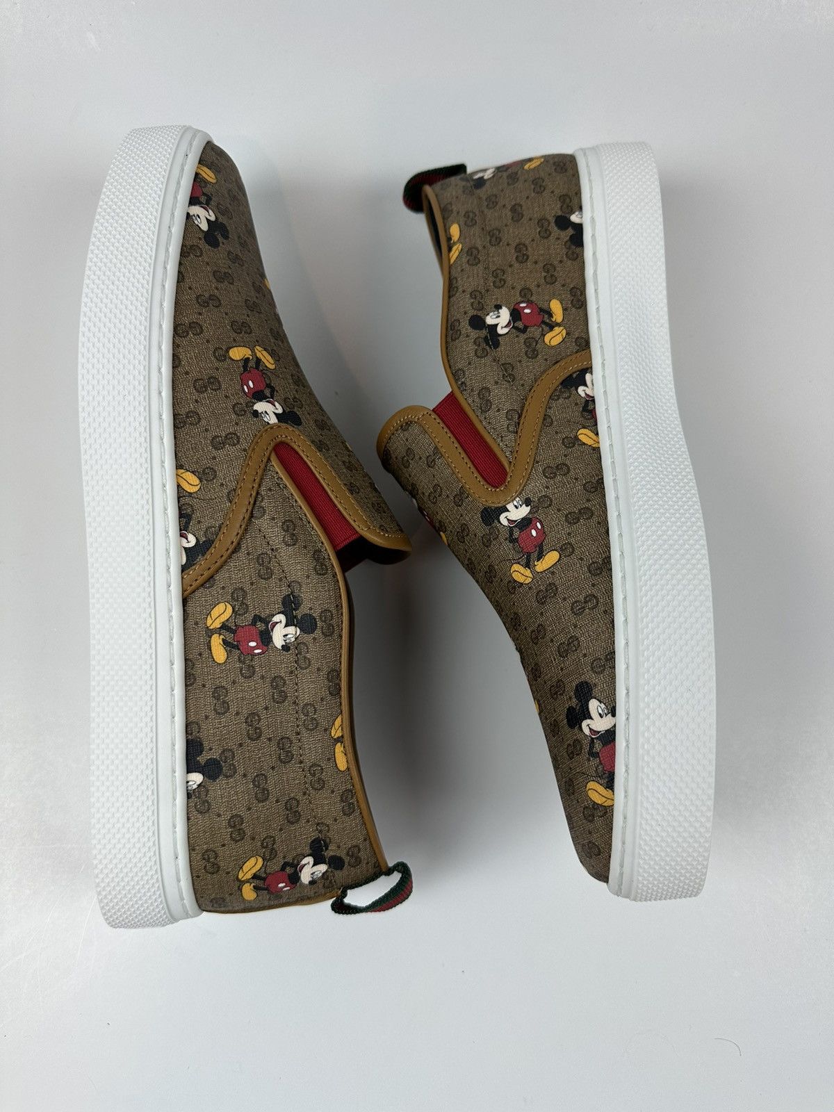 Disney × Gucci Gucci X Disney Mickey Mouse Slip-On Sneakers Size US 9 / EU 42 - 3 Thumbnail