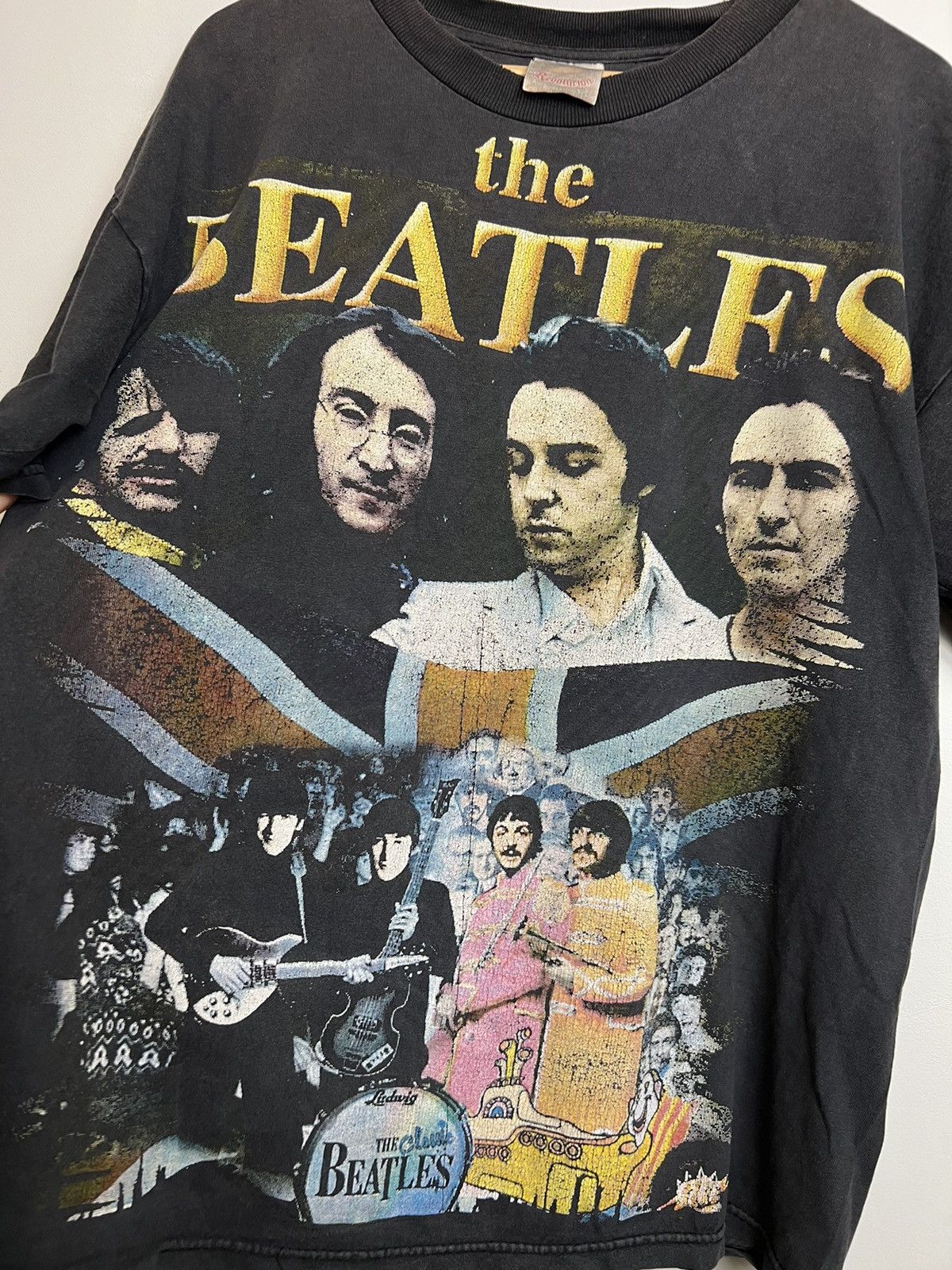 Band Tees × Vintage Vintage 90s The Beatles Forever Mexican Bootleg Rock T Shirt Size US XL / EU 56 / 4 - 3 Thumbnail