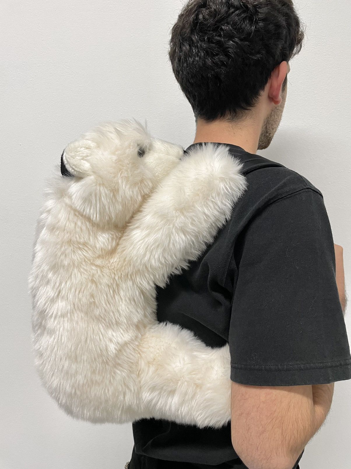 Dolce and gabbana hotsell polar bear backpack replica