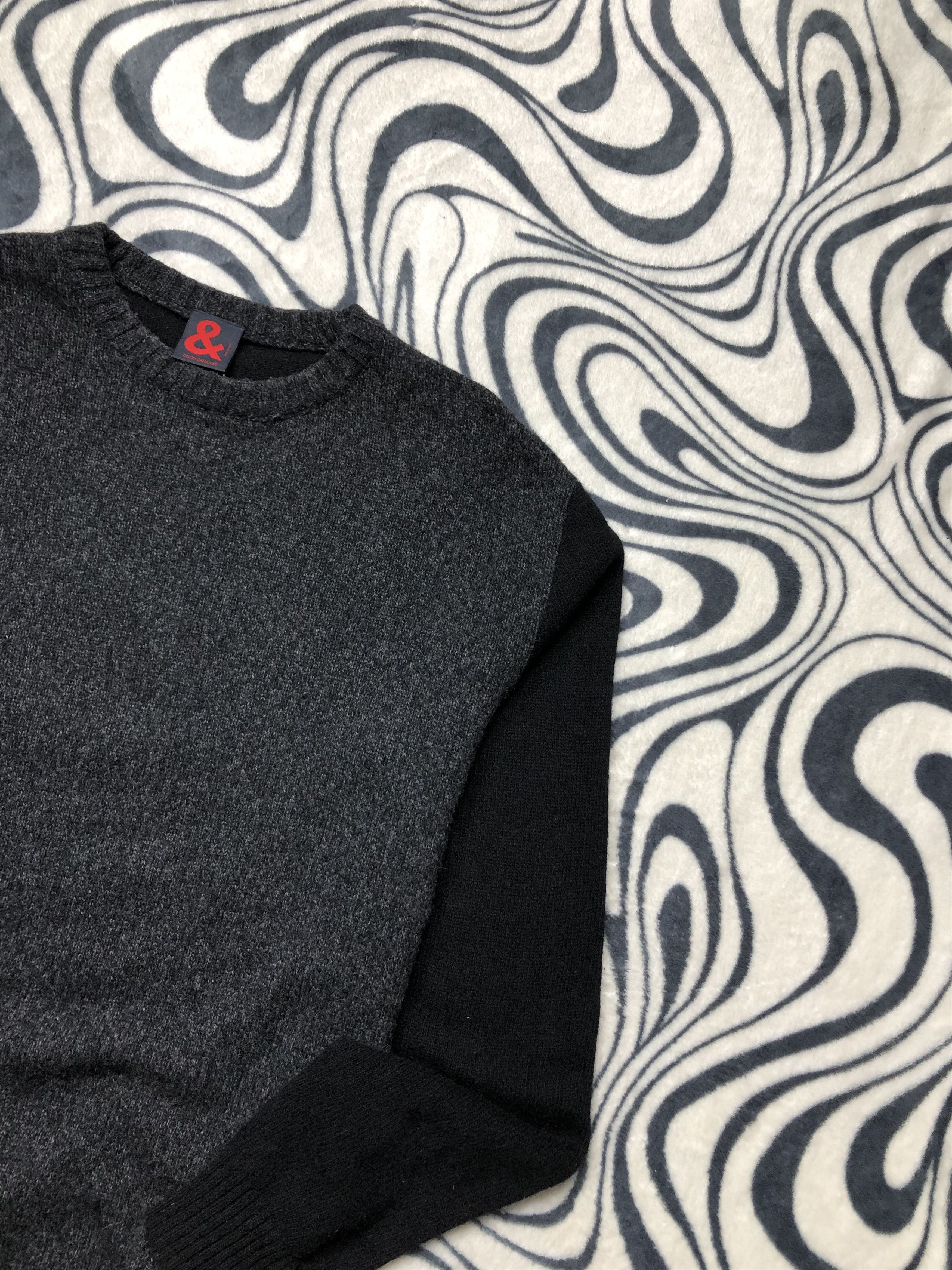 Dolce & Gabbana Dolce & Gabbana Vintage Mens Wool Sweater Size US L / EU 52-54 / 3 - 2 Thumbnail