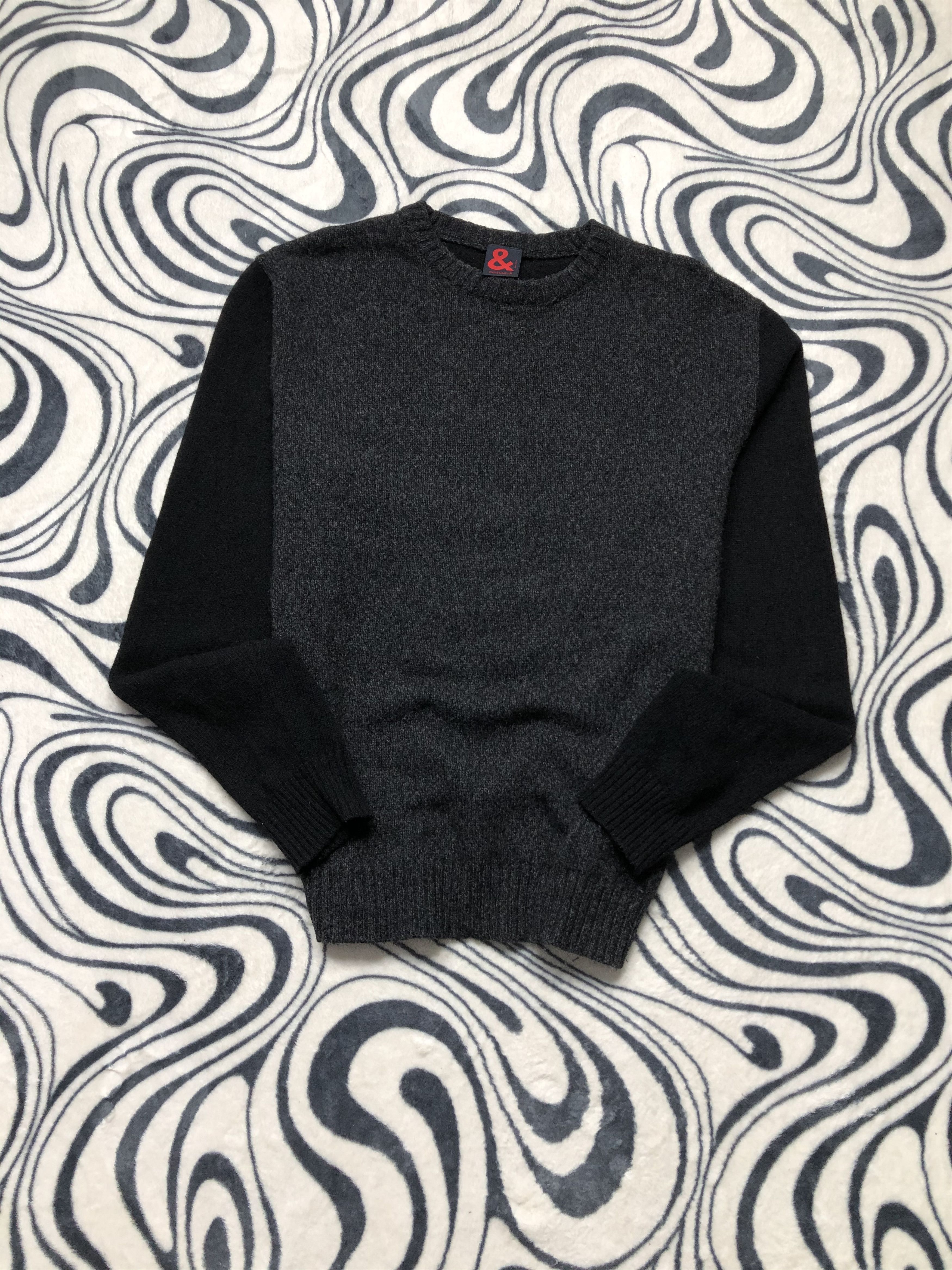 Dolce & Gabbana Dolce & Gabbana Vintage Mens Wool Sweater Size US L / EU 52-54 / 3 - 1 Thumbnail