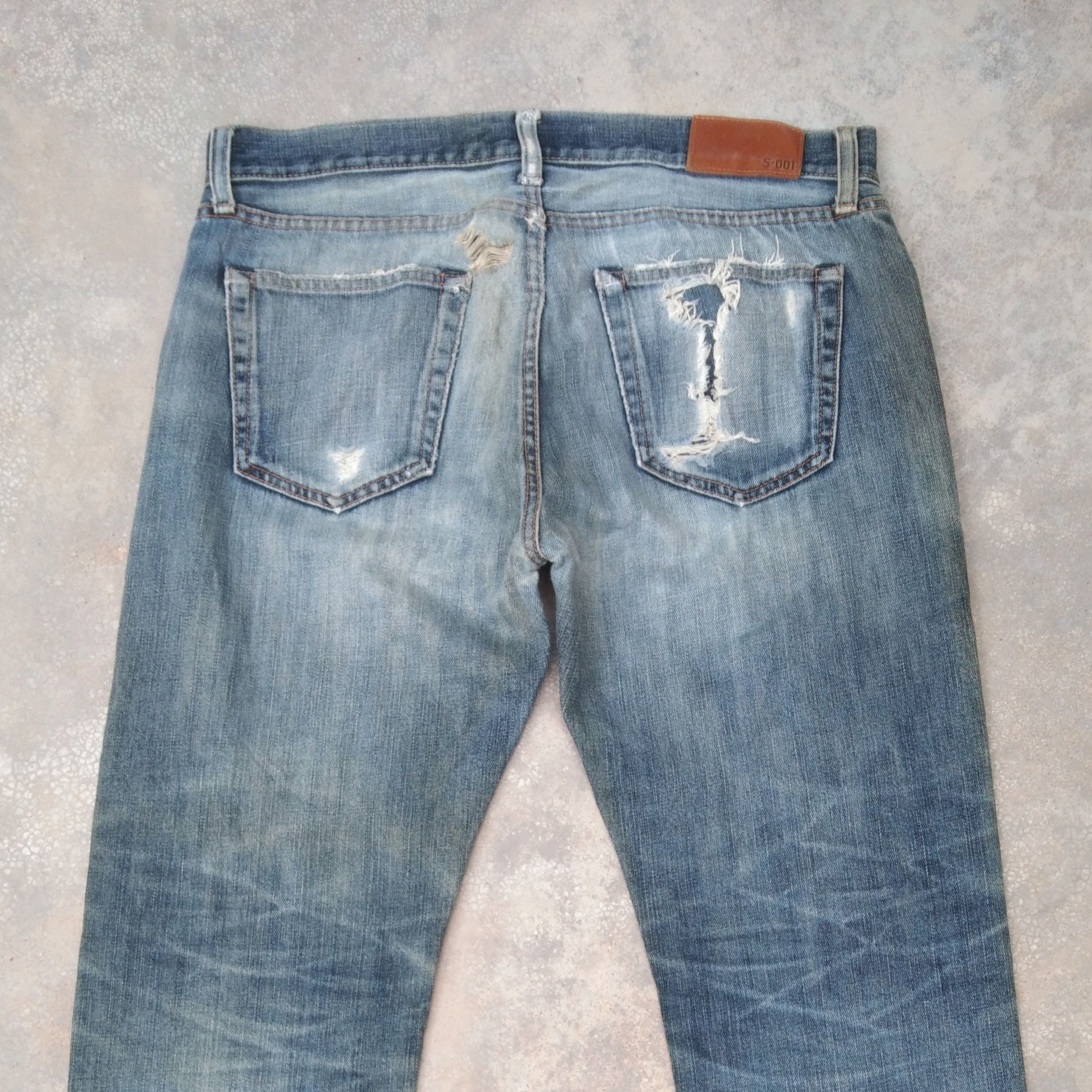 Japanese Brand × Jean × Vintage Vintage Japan Uniqlo S-001 Light Wash Distressed Jeans 33x30 Size US 33 - 3 Thumbnail