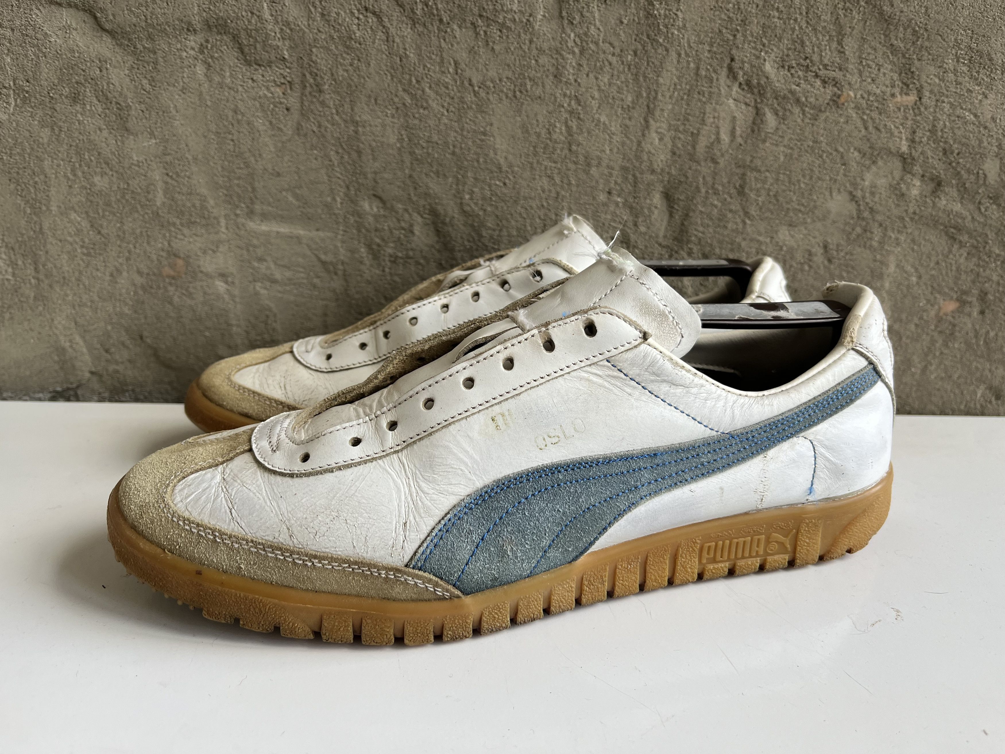 vintage tennis shoes