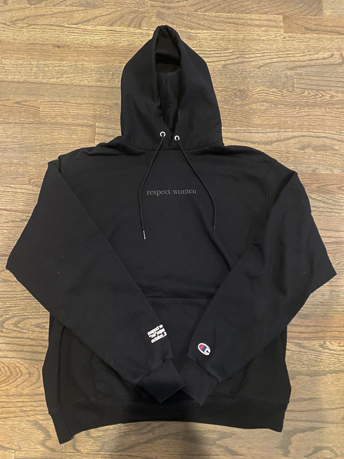 Champion hoodie aesthetic best sale
