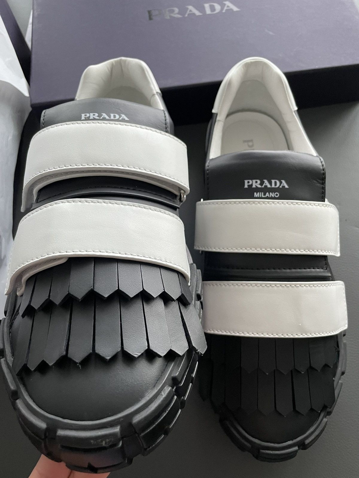 Prada BrandNew Limited Edition Runway Prada Logo Leather Sneakers Size US 9.5 / EU 42-43 - 21 Thumbnail