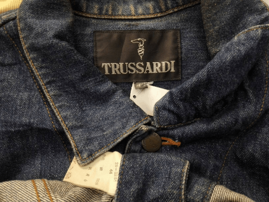 Trussardi Vintage Trussardi Denim Jeans Jacket Blue Jacket Size 44 Size US L / EU 52-54 / 3 - 5 Thumbnail