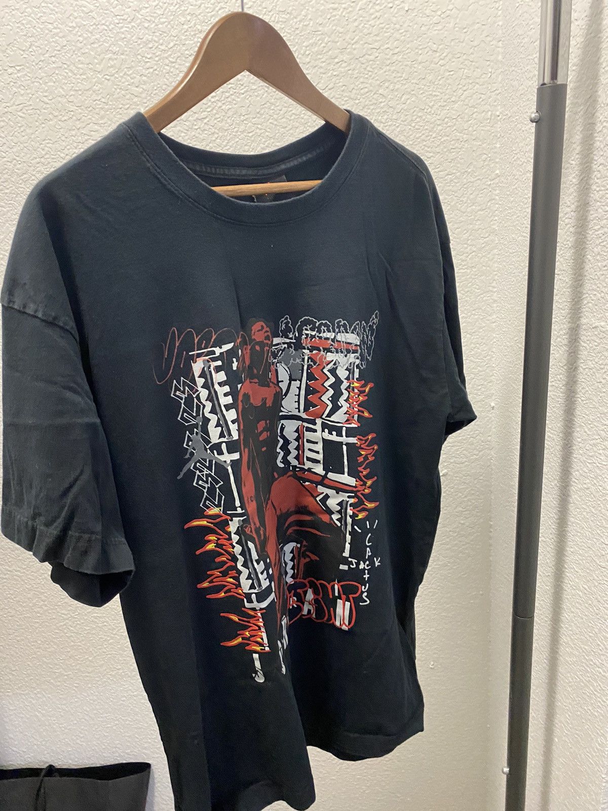 travis scott jordan tee shirt