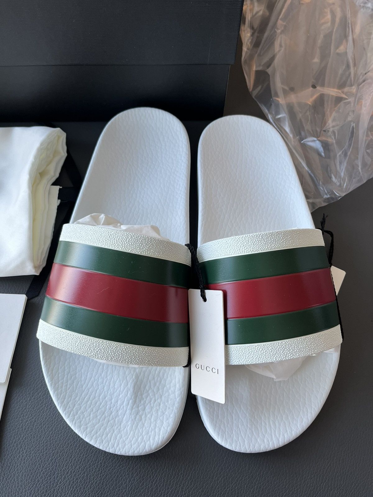 Gucci Limited Brand New Classic Gucci Rubber Slides Sandal Shoes Size US 12 / EU 45 - 10 Thumbnail