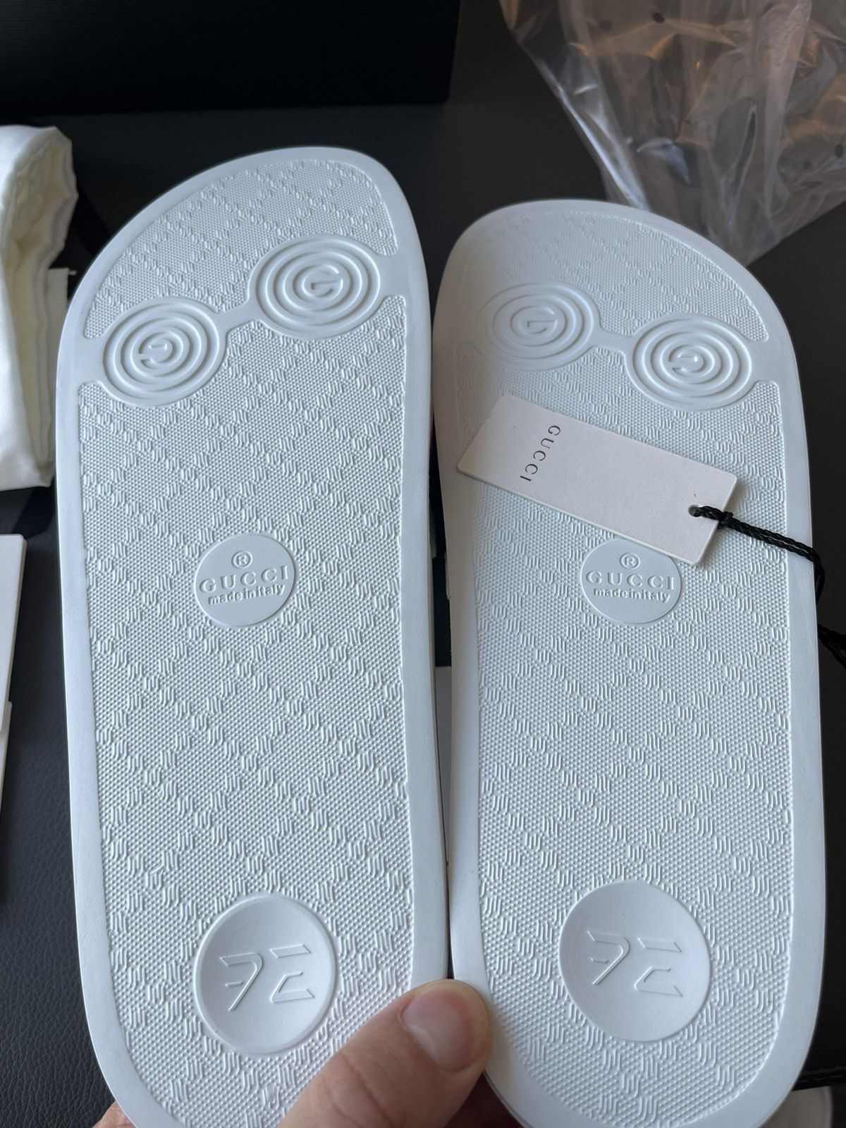 Gucci Limited Brand New Classic Gucci Rubber Slides Sandal Shoes Size US 12 / EU 45 - 5 Thumbnail