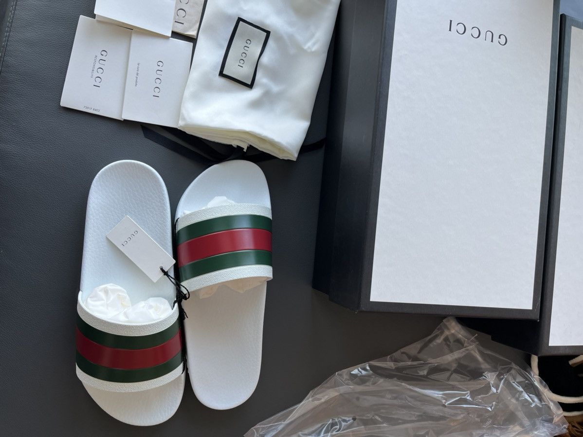 Gucci Limited Brand New Classic Gucci Rubber Slides Sandal Shoes Size US 13 / EU 46 - 12 Thumbnail