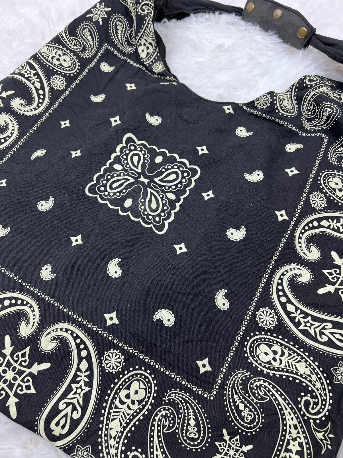 Other Bandana Paisley Pattern Tote bag Size ONE SIZE - 3 Thumbnail