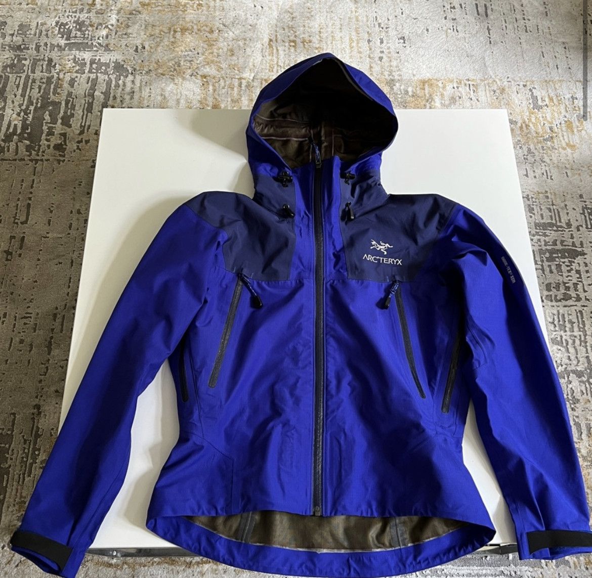 Arc'Teryx Too Blue Beta AR | Grailed