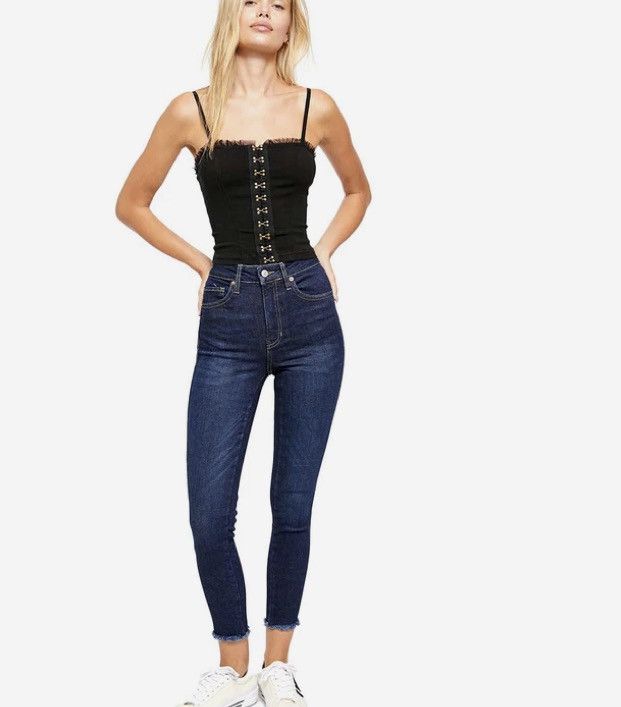 Free People woman’s Raw high Rise Jegging size 27