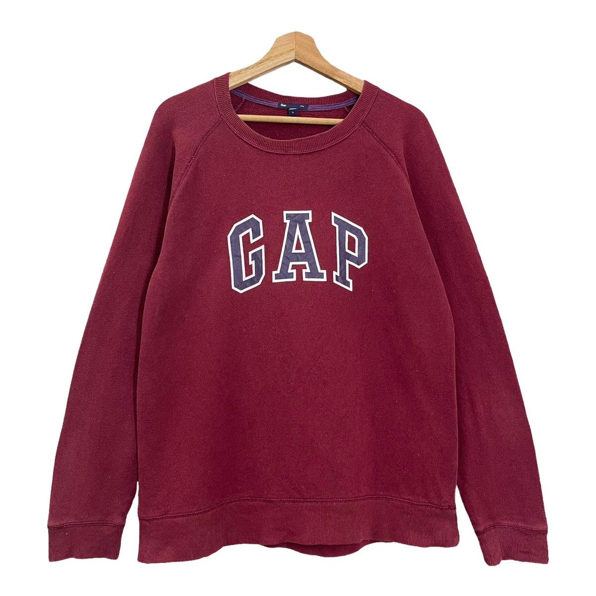 Gap Gap Pullover Big Logo Printed Crewneck Sweatshirt Size M Size US L / EU 52-54 / 3 - 1 Thumbnail