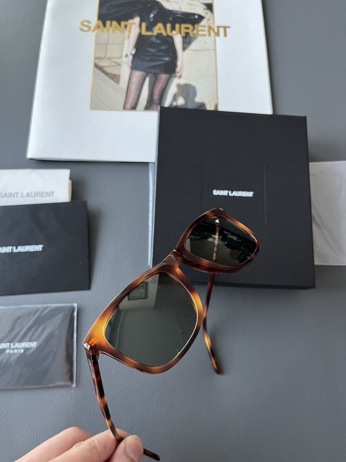 Hedi Slimane × Saint Laurent Paris × Yves Saint Laurent Iconic Brand New Classic Runway Sunglasses Limited Edition Size ONE SIZE - 11 Thumbnail