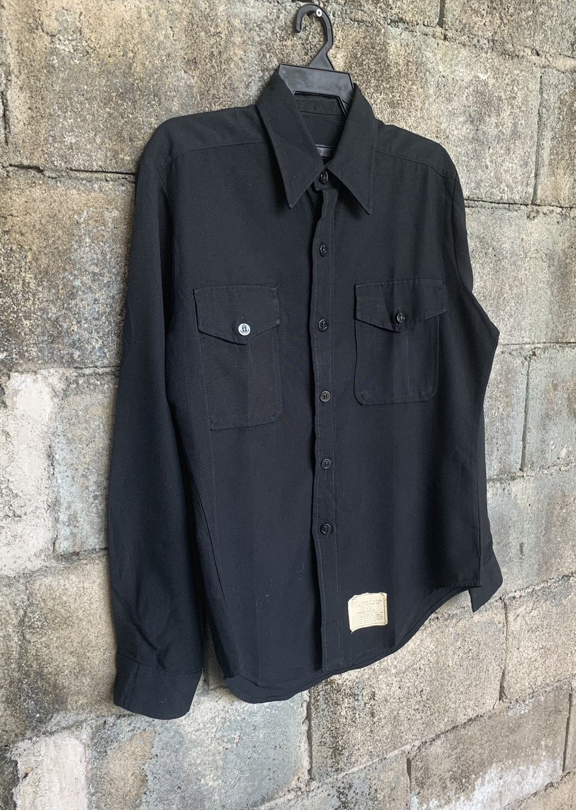 Army Of Me VINTAGE 70s NAVY MAN'S, PLAINE WEAVE BLUE NAVY SHADE SHIRT Size US L / EU 52-54 / 3 - 5 Thumbnail