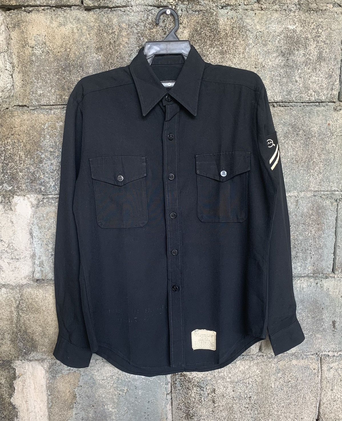 Army Of Me VINTAGE 70s NAVY MAN'S, PLAINE WEAVE BLUE NAVY SHADE SHIRT Size US L / EU 52-54 / 3 - 4 Thumbnail