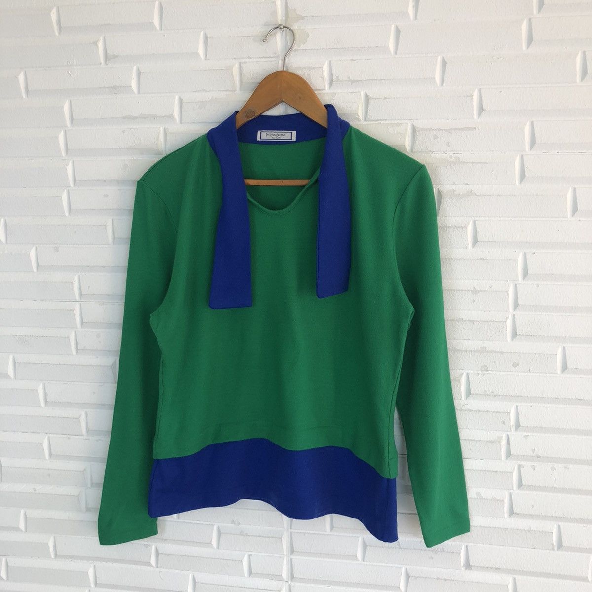 Vintage × Yves Saint Laurent YVES SAINT LAUREN TEE SHIRT NICE DESIGN Size US S / EU 44-46 / 1 - 3 Thumbnail