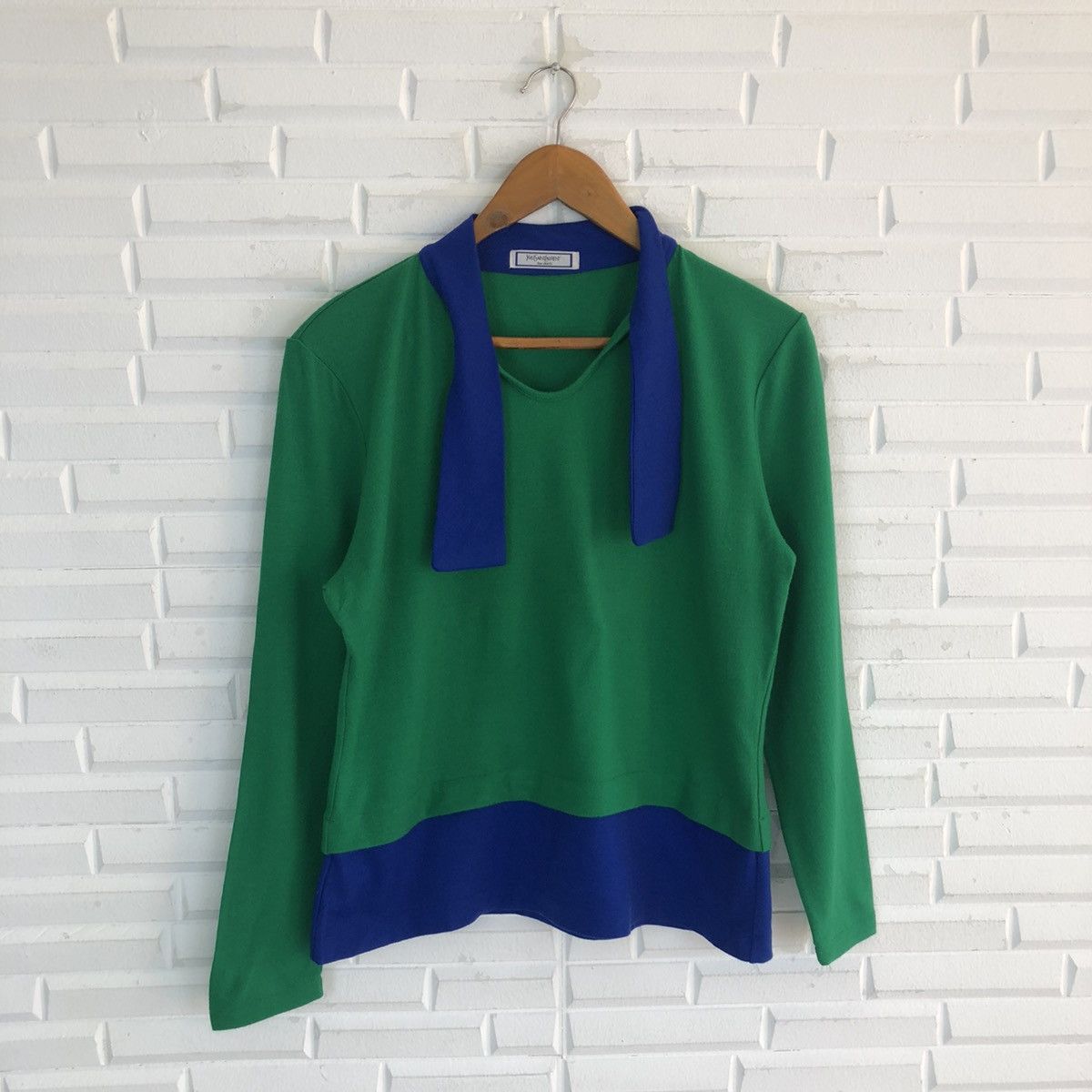 Vintage × Yves Saint Laurent YVES SAINT LAUREN TEE SHIRT NICE DESIGN Size US S / EU 44-46 / 1 - 4 Thumbnail