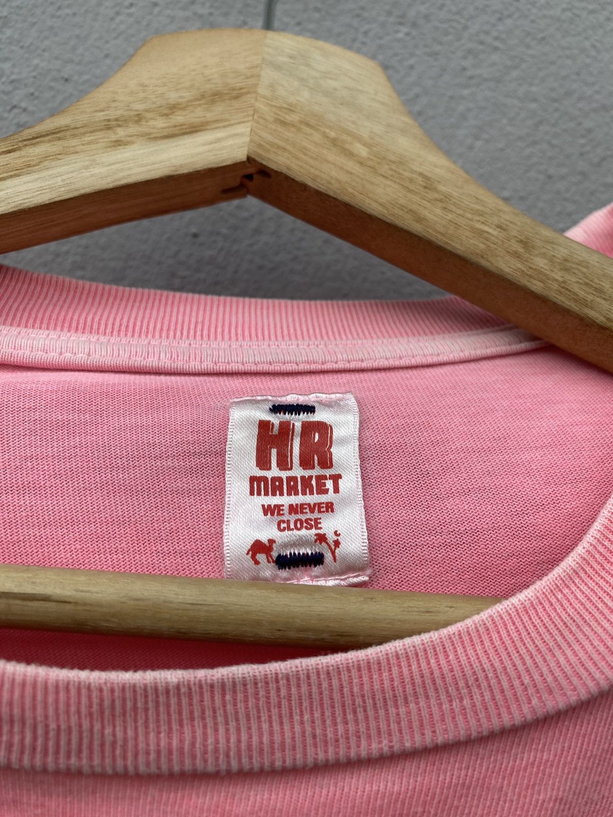 Blue Blue Japan × HOLLYWOOD RANCH MARKET × Japanese Brand 💥HR Market “OH! MY BABY” Sexy / Nudes Graphic Tee Size US M / EU 48-50 / 2 - 5 Thumbnail