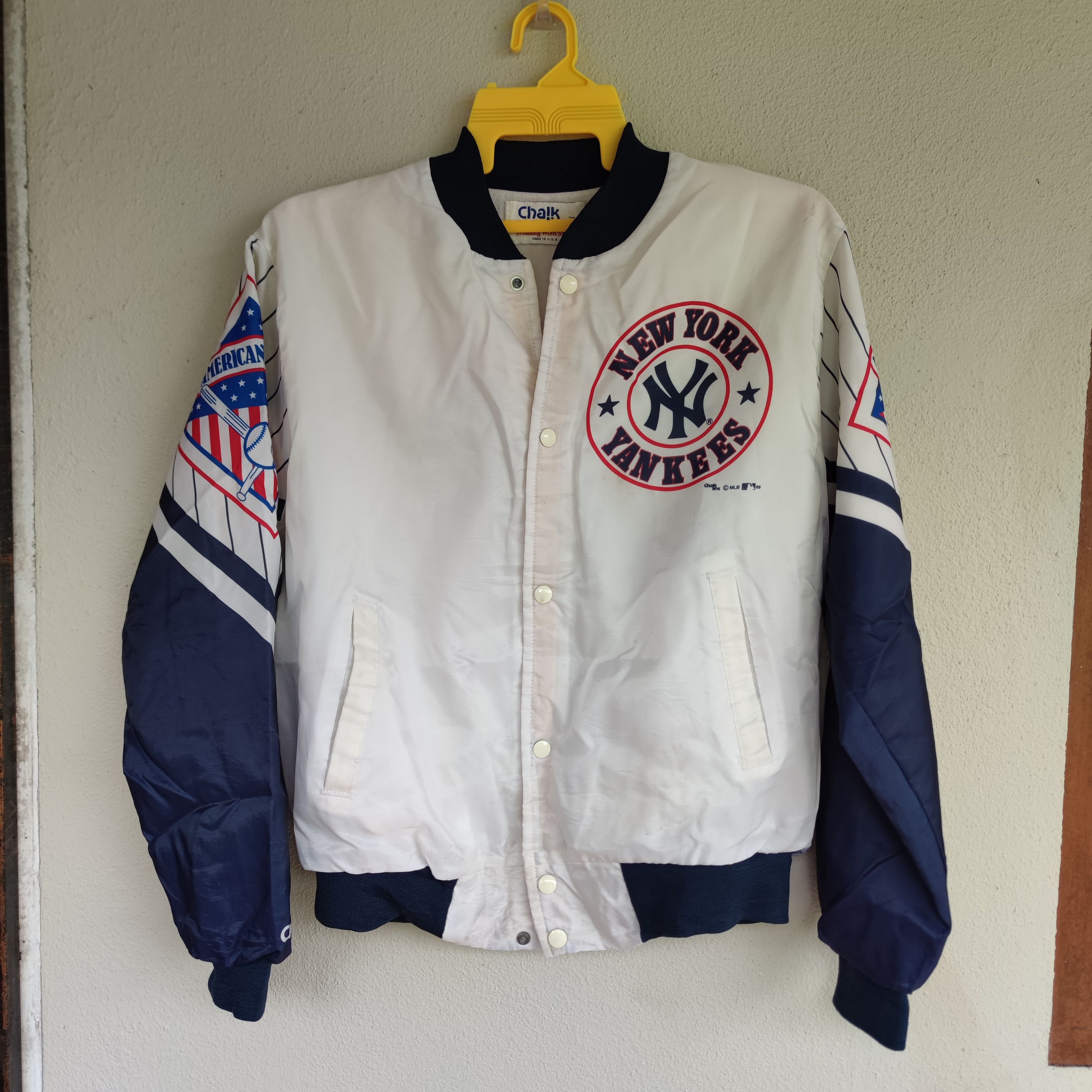 Chalk Line × MLB × New York Yankees VINTAGE 1989 MLB NEW YORK YANKEES JACKET BY CHALK LINE Size US M / EU 48-50 / 2 - 4 Thumbnail