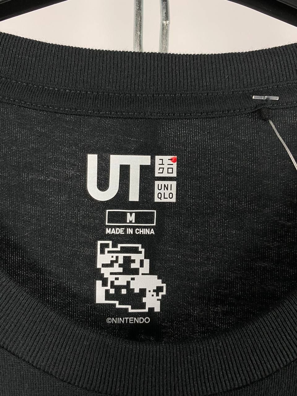 Uniqlo Uniqlo x Nintendo x Mario T-shirts big logo size M Size US M / EU 48-50 / 2 - 3 Thumbnail