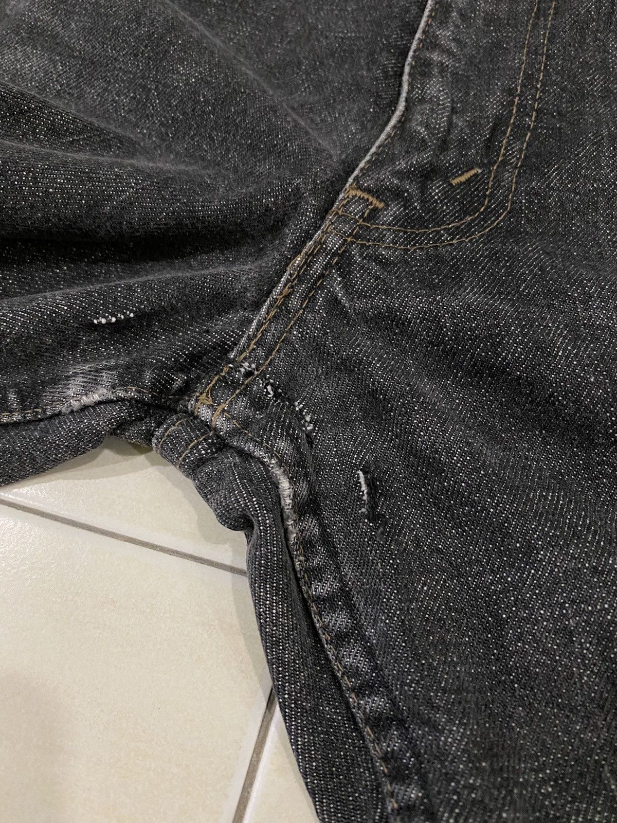 Levi's Vintage Levis black skinny jeans Size US 28 / EU 44 - 13 Thumbnail