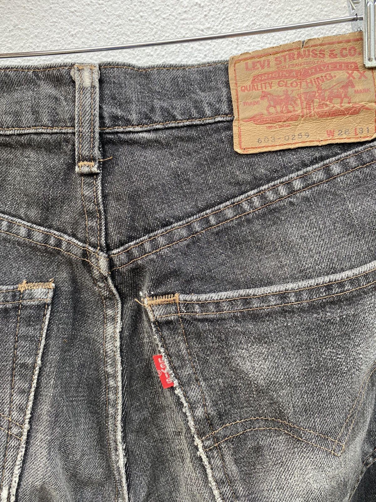 Levi's Vintage Levis black skinny jeans Size US 28 / EU 44 - 9 Thumbnail
